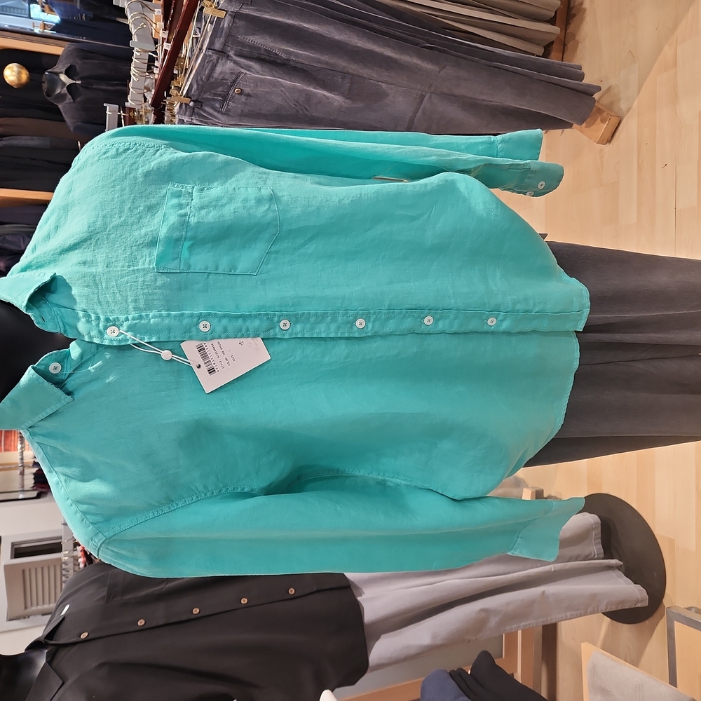 Linen men's shirt